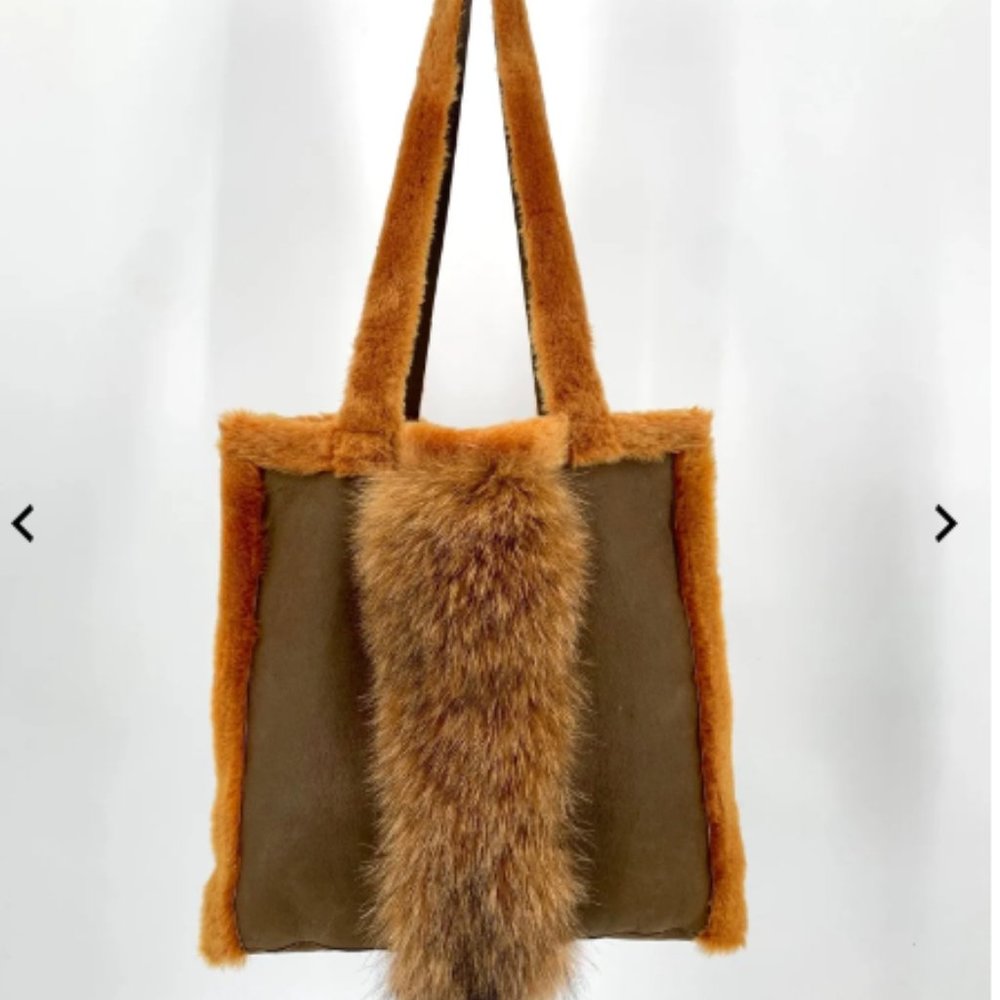 Brown / Safran Sheepskin Tote Bag with fur stripe